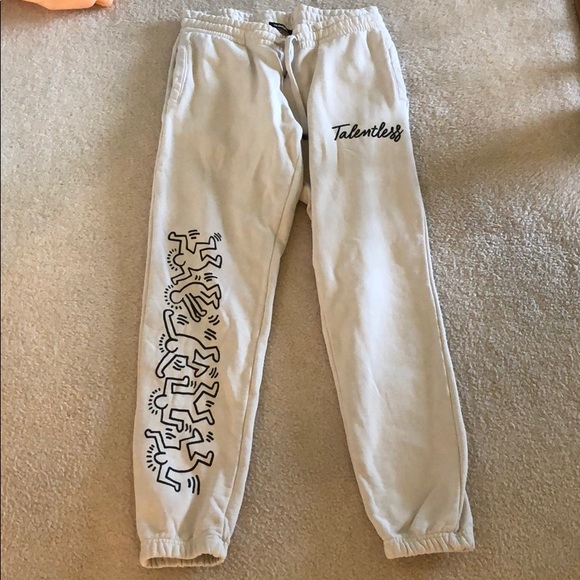 TALENTLESS SWEATPANTS